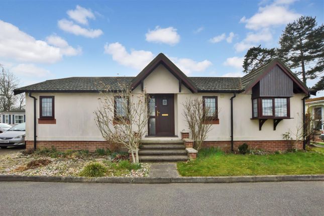 Orchards Residential Park, Slough 2 bed park home for sale