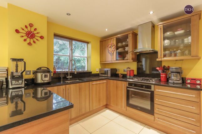 Grange Close, Watford WD17 4 bed detached house for sale