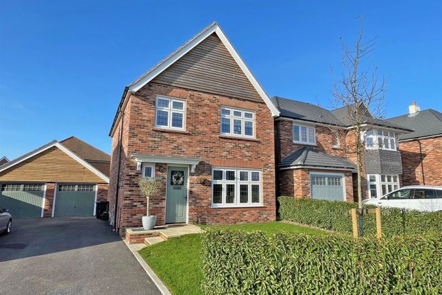 3 bed detached house