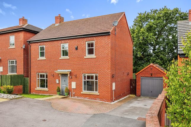 4 bed detached house