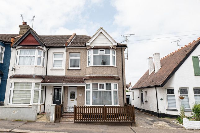 St Georges Park Avenue... 3 bed terraced house for sale