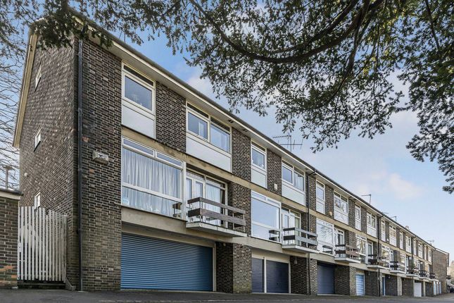 Crescent Wood Road, London, SE26 4 bed townhouse for sale