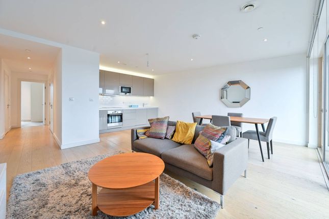 Victory Place, Elephant and Castle... 2 bed flat for sale