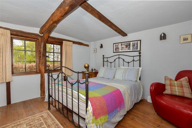 4 bed detached house