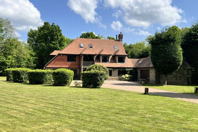 Crawley Down Road, Felbridge, RH19 5 bed detached house for sale