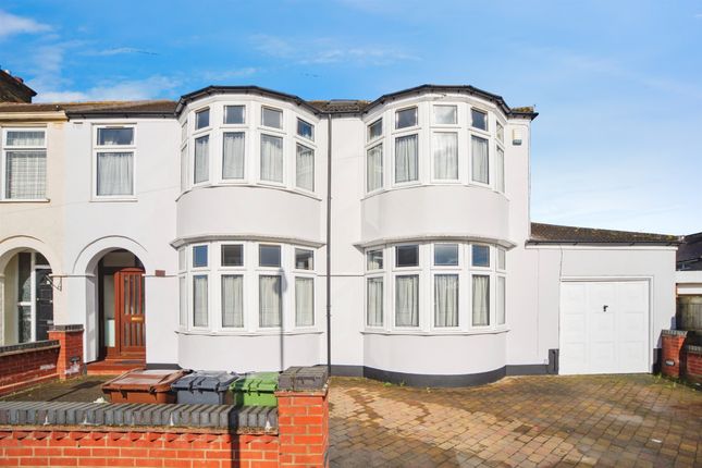 5 bed end terrace house