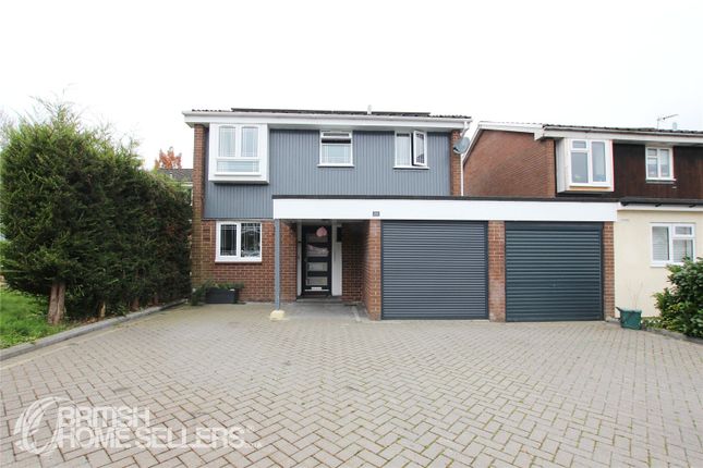 5 bed detached house