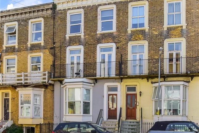 2 bed flat