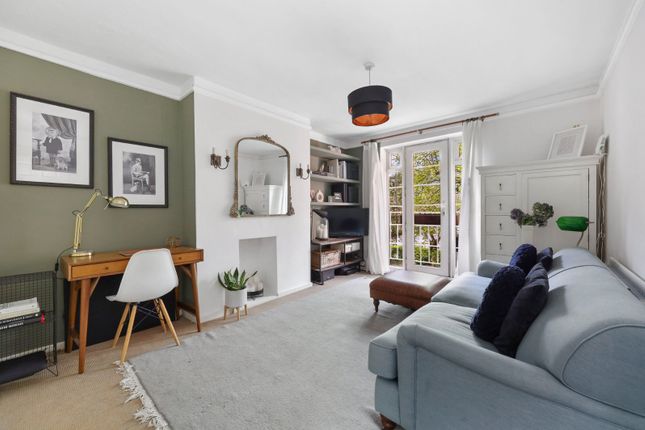 Atherfield Court, Borrodaile Road... 1 bed flat for sale