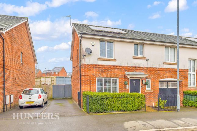 3 bedroom semi-detached house for sale