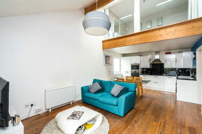 2 bed flat