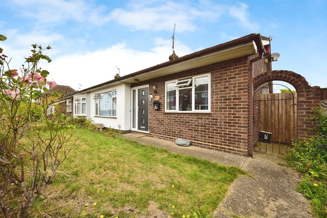 2 bedroom semi-detached bungalow for sale