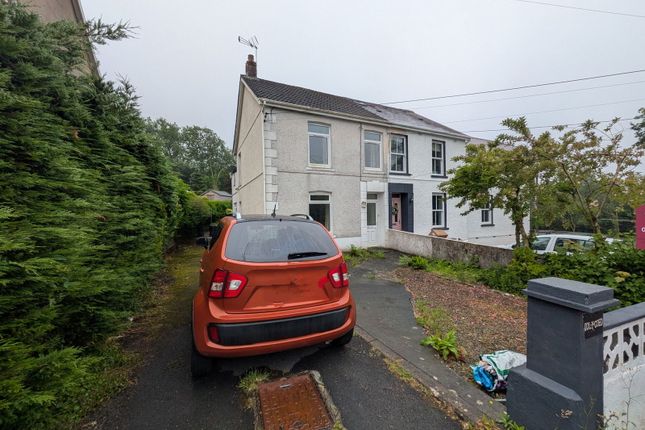 4 bed semi-detached house