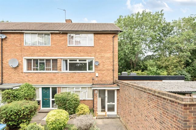 2 bed maisonette