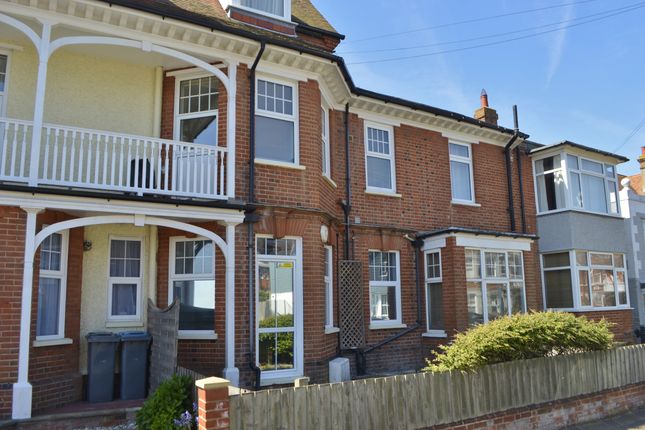 2 bedroom ground floor flat for sale