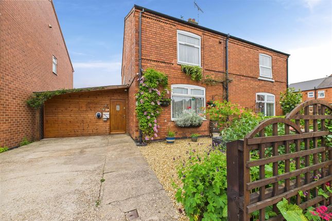 3 bed semi-detached house