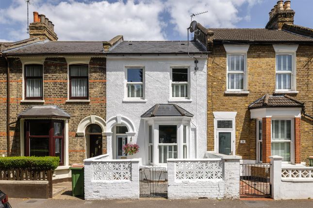 3 bed terraced house