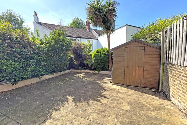 3 bed semi-detached house