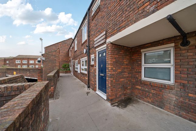 4 bedroom town house for sale