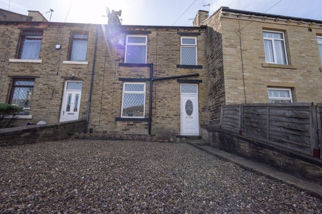 Huddersfield Road, Bradford 2 bed terraced house for sale