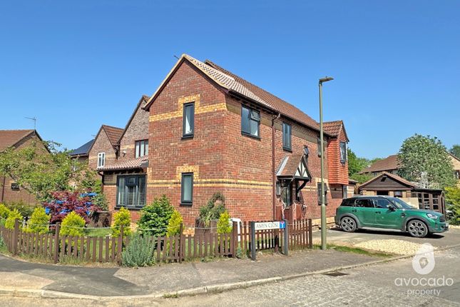 4 bed detached house