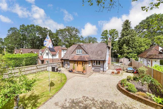 Forge Wood, Crawley, West Sussex 4 bed detached house for sale