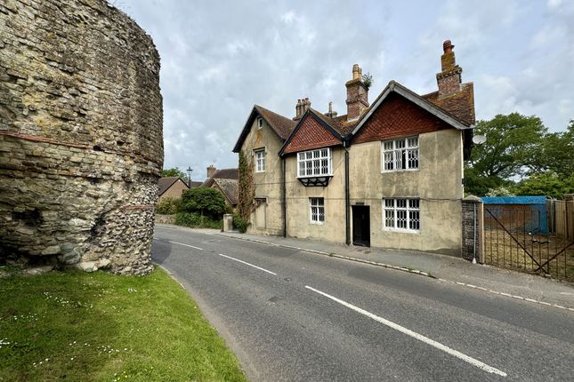 Castle Road, Westham, Pevensey, BN24 2 bed semi