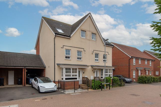 4 bedroom semi-detached house for sale