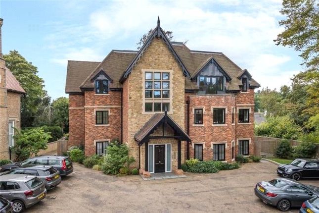 Portsmouth Road, Guildford GU2 2 bed flat for sale