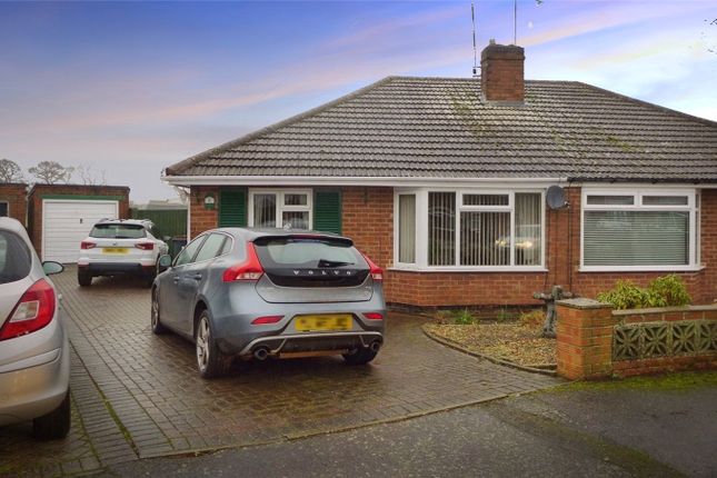 Findon Close, Bulkington... 2 bed bungalow for sale