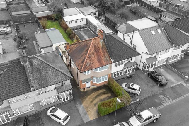 3 bedroom semi-detached house for sale