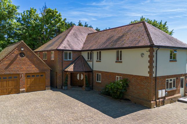 Loudwater Lane, Rickmansworth, WD3 6 bed detached house for sale