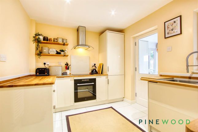 Cavell Drive, Chesterfield S45 4 bed detached bungalow for sale