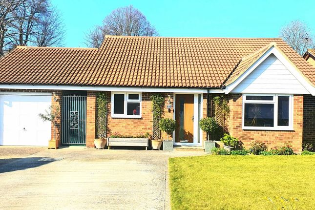 Brookfield Gardens, Ryde, PO33 2 bed detached bungalow for sale