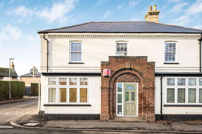 Hartford Road, Huntingdon... 2 bed semi
