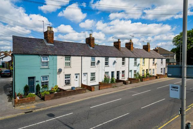 Stoke Road, Aylesbury HP21 2 bed terraced house for sale