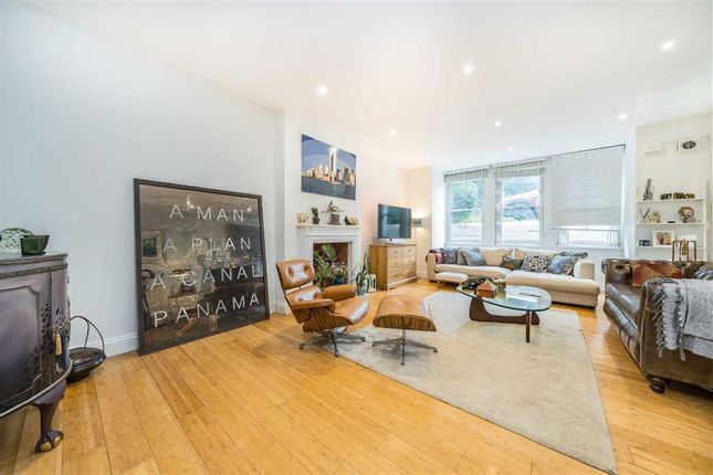 Cavendish Road, London SW12 3 bed flat for sale