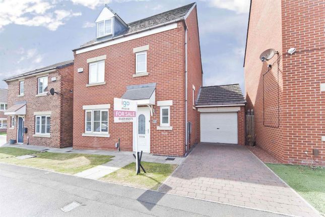 4 bed detached house