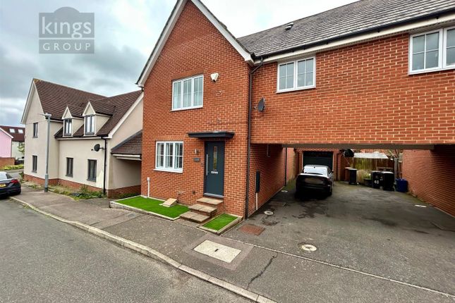 Hayden Road, Waltham Abbey 3 bed link detached house for sale