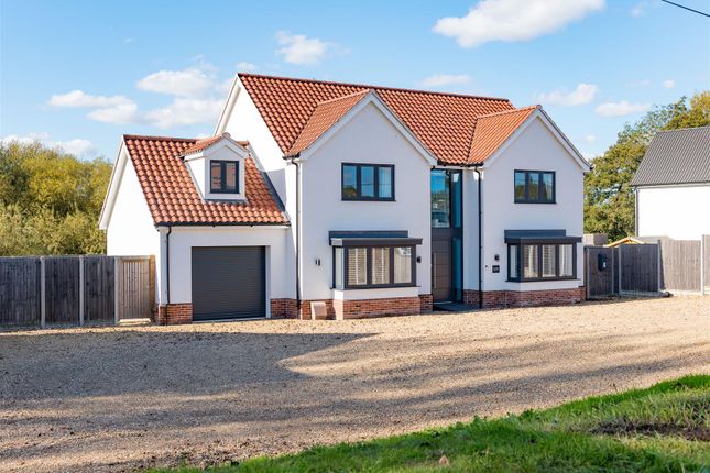 Norwich Road, Ipswich IP6 4 bed detached house for sale