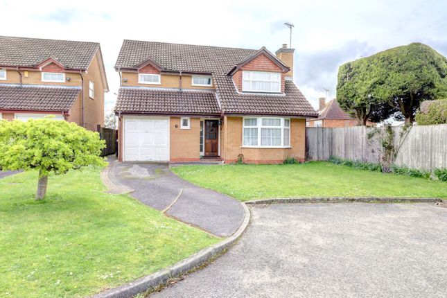 Dean Way, High Wycombe HP15 4 bed detached house for sale