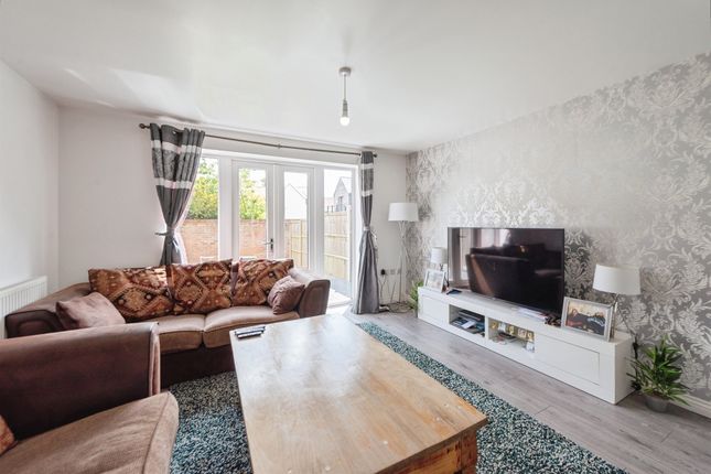 4 bedroom terraced house for sale