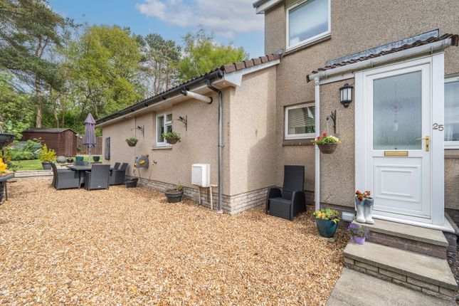 Lennox Court, Glenrothes KY6 2 bed semi