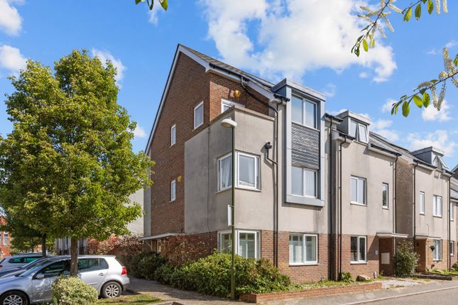 Rainbow Square Town House with 2... 4 bed end of terrace house for sale