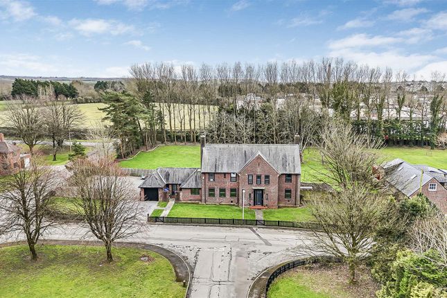 8 bed detached house