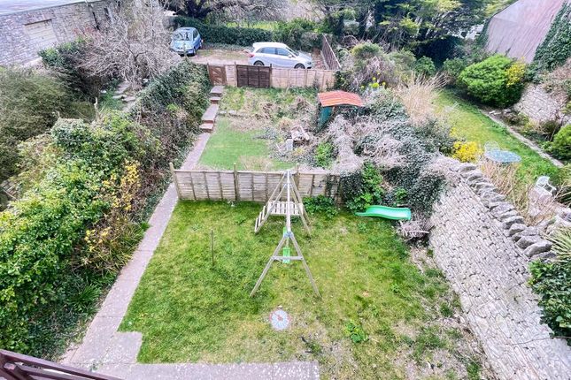 Easton Square, Portland, Dorset 2 bed flat for sale