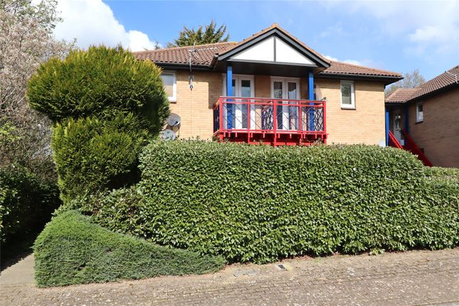 Pomander Crescent, Walnut Tree... 2 bed maisonette for sale