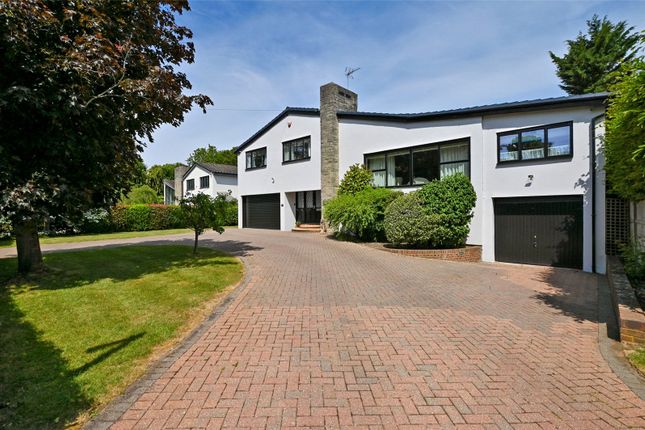 4 bed detached house