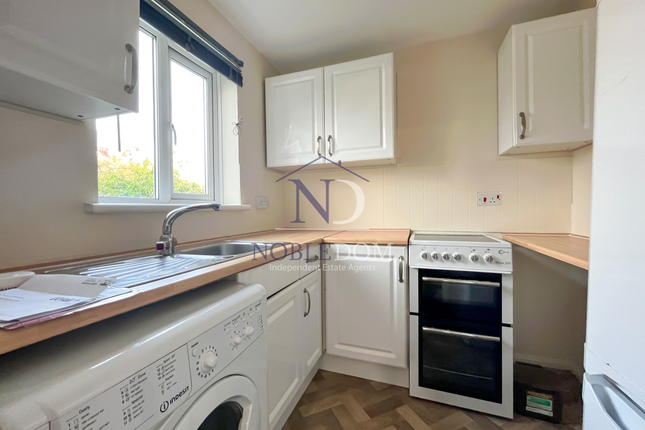 Studio flat for sale