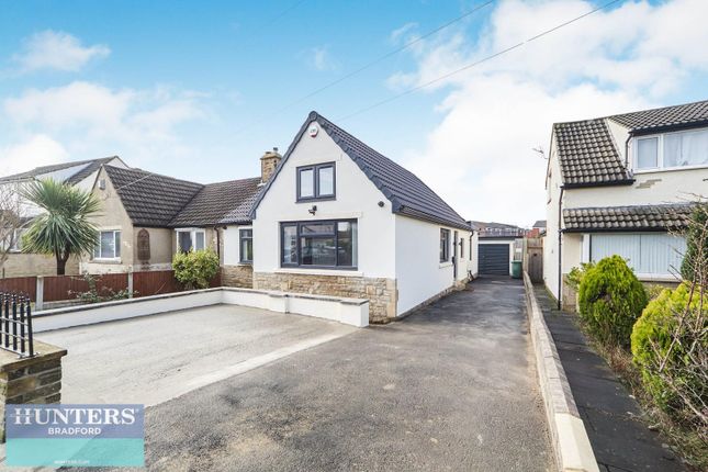 Tyersal Court Tyersal, Bradford, West... 4 bed semi